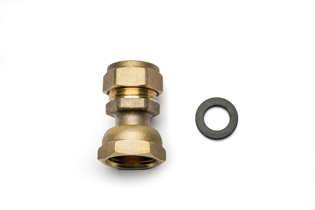 TapBoost Outlet Connector (1/2" to 15mm Compression) (ACCTAPB12FT15COM)